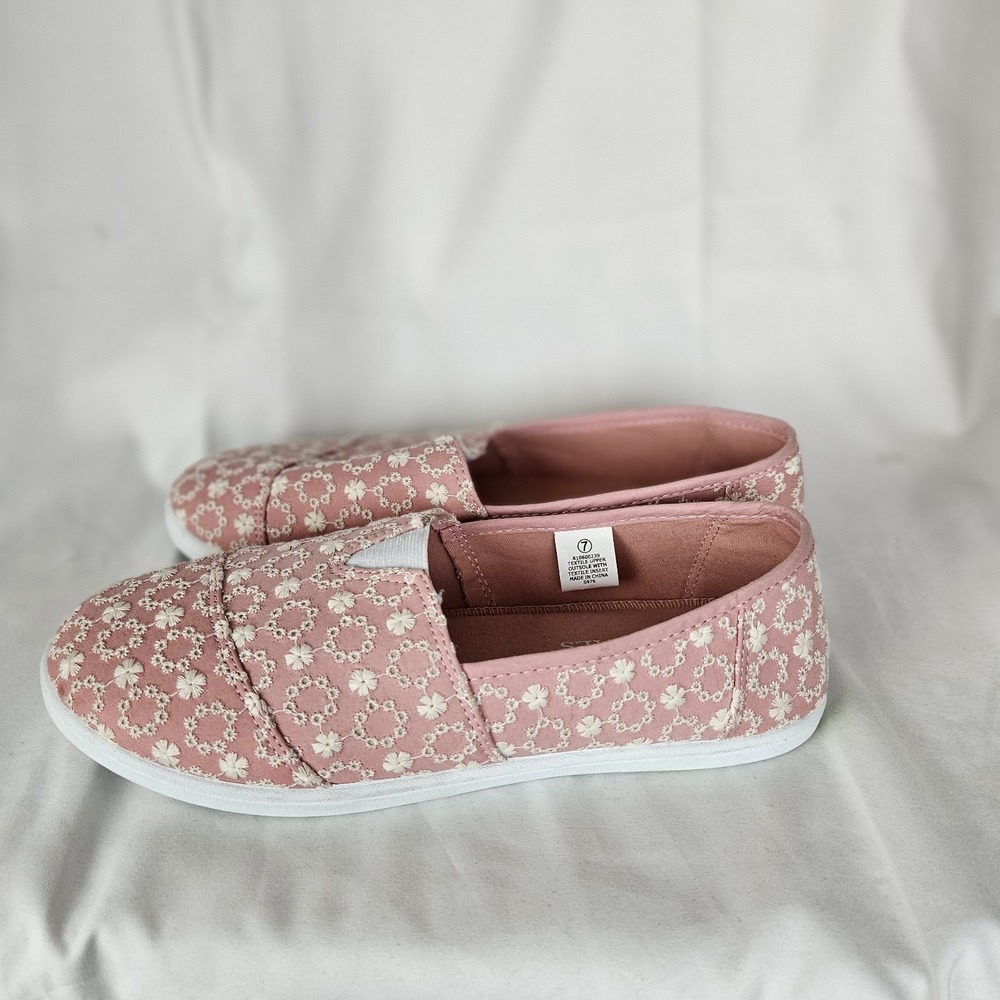 Canvas Casual Womens Slipp On Size 7